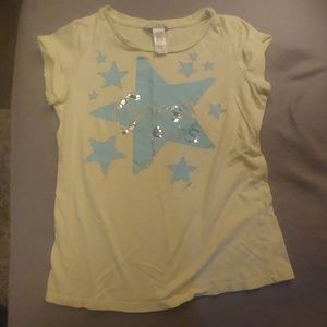 Yellow girls guess shirt